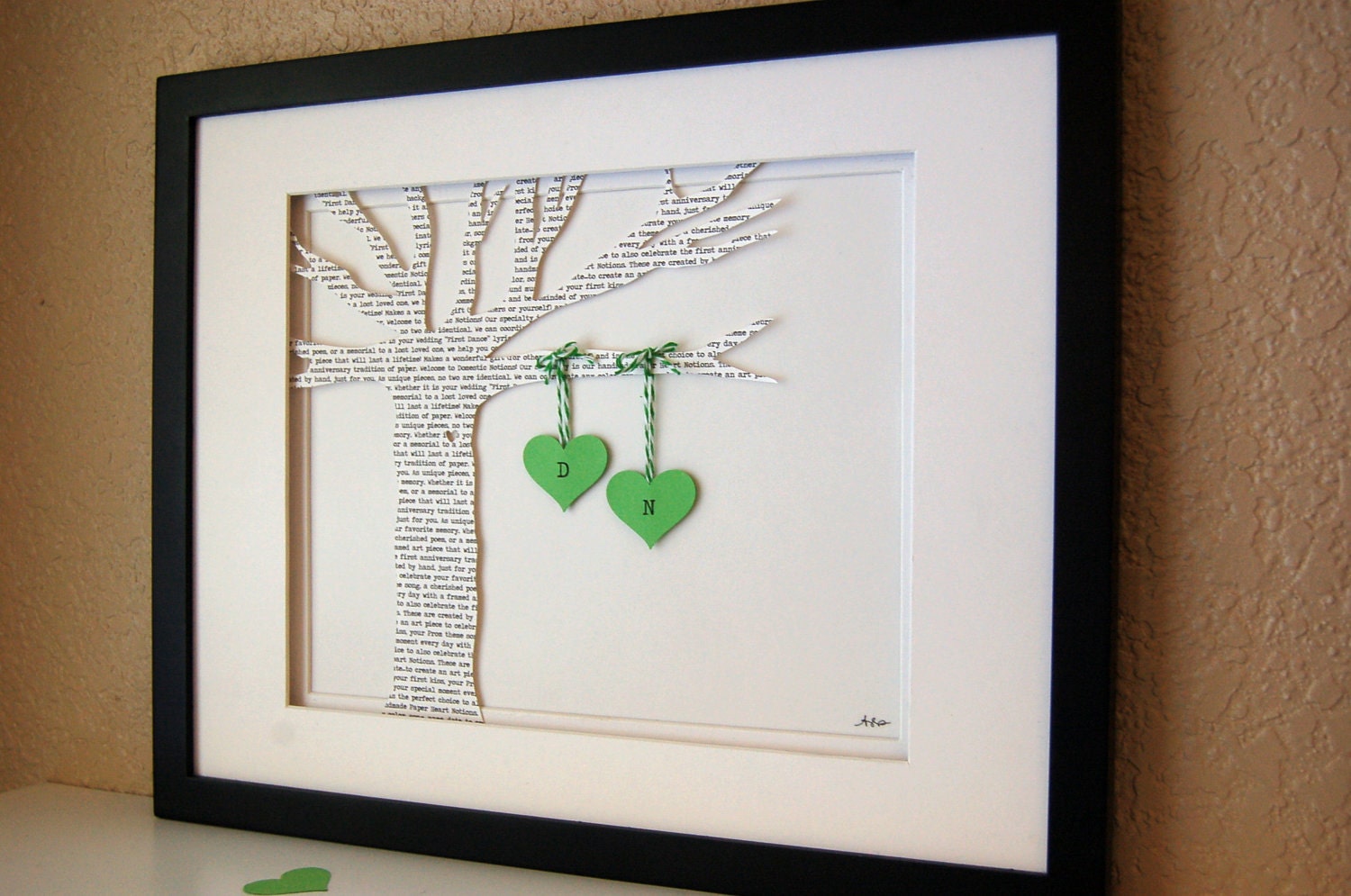 Personalized Wedding gift, ANNIVERSARY gift, Initials, Bride & Groom First Dance, Custom Paper Tree in Green