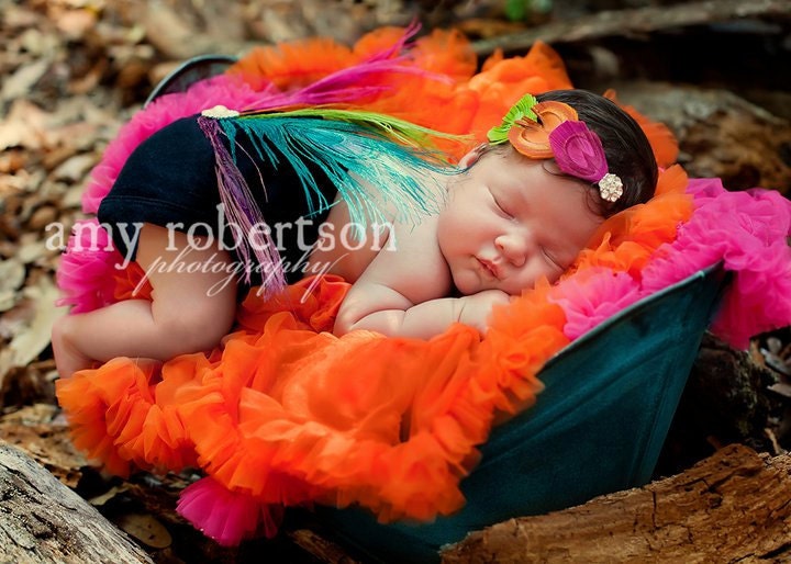 ARCO IRIS PeACOCK Feather Fascinator - Hand Dyed and Cut Peacock Feather Eyes Create a Rainbow - All Sizes - M2M Bloomers