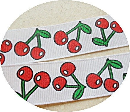 Vintage looking white 7/8 inch grosgrain ribbon with darling red cherries Il_570xn