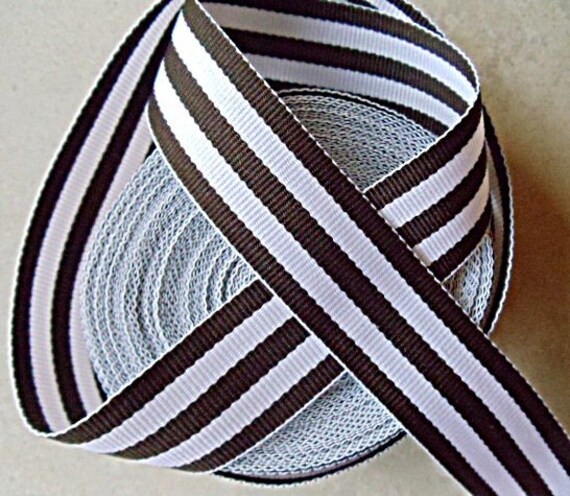 Classic Chocolate Brown and white Taffy striped 7/8" grosgrain ribbon Il_570xn
