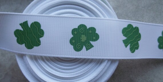 Funky Green shamrocks on white 7/8" grosgrain ribbon- St Patricks day Il_570xn