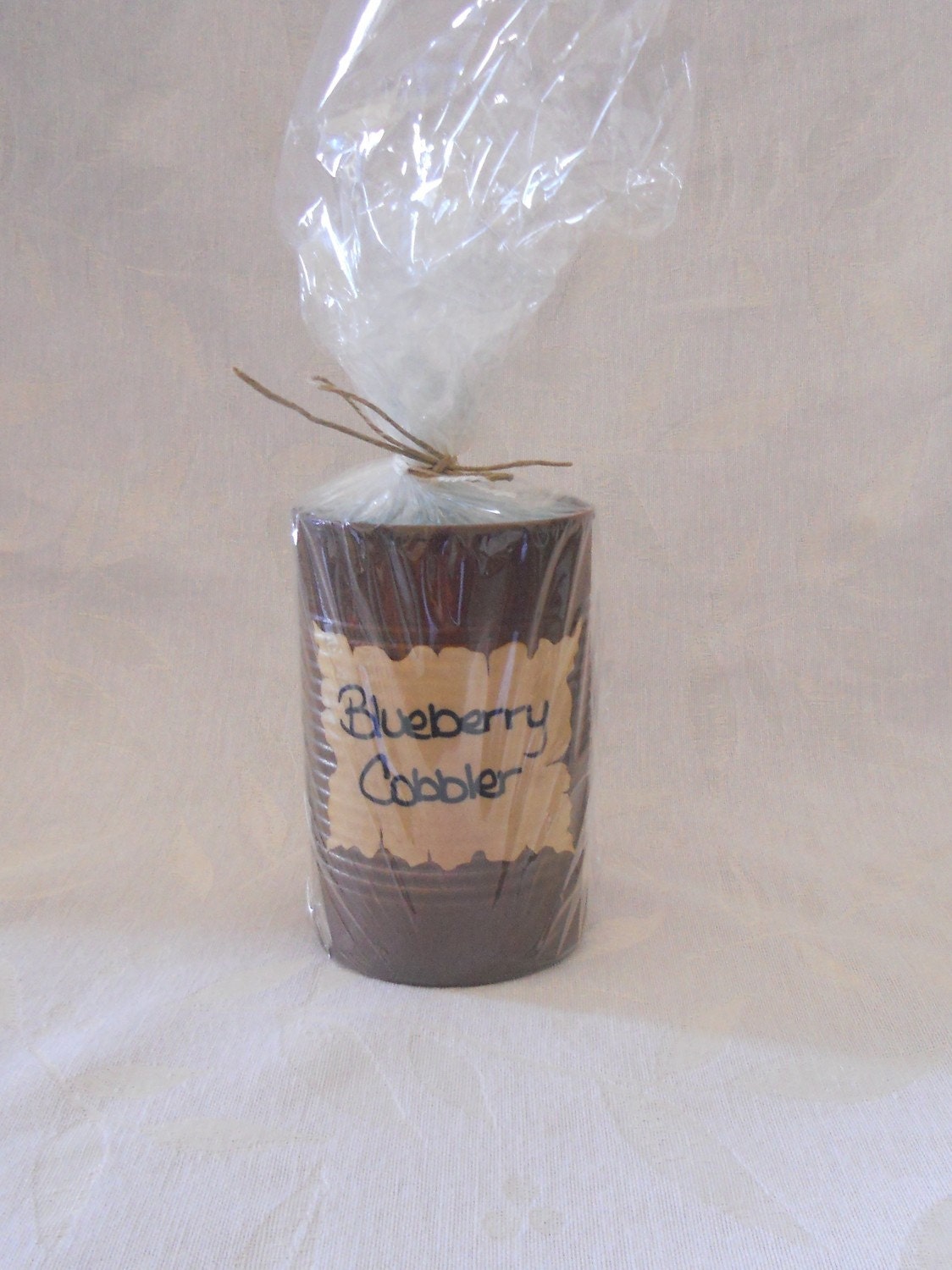 22 oz. - Blueberry Cobbler Scented Pure Soy Candle