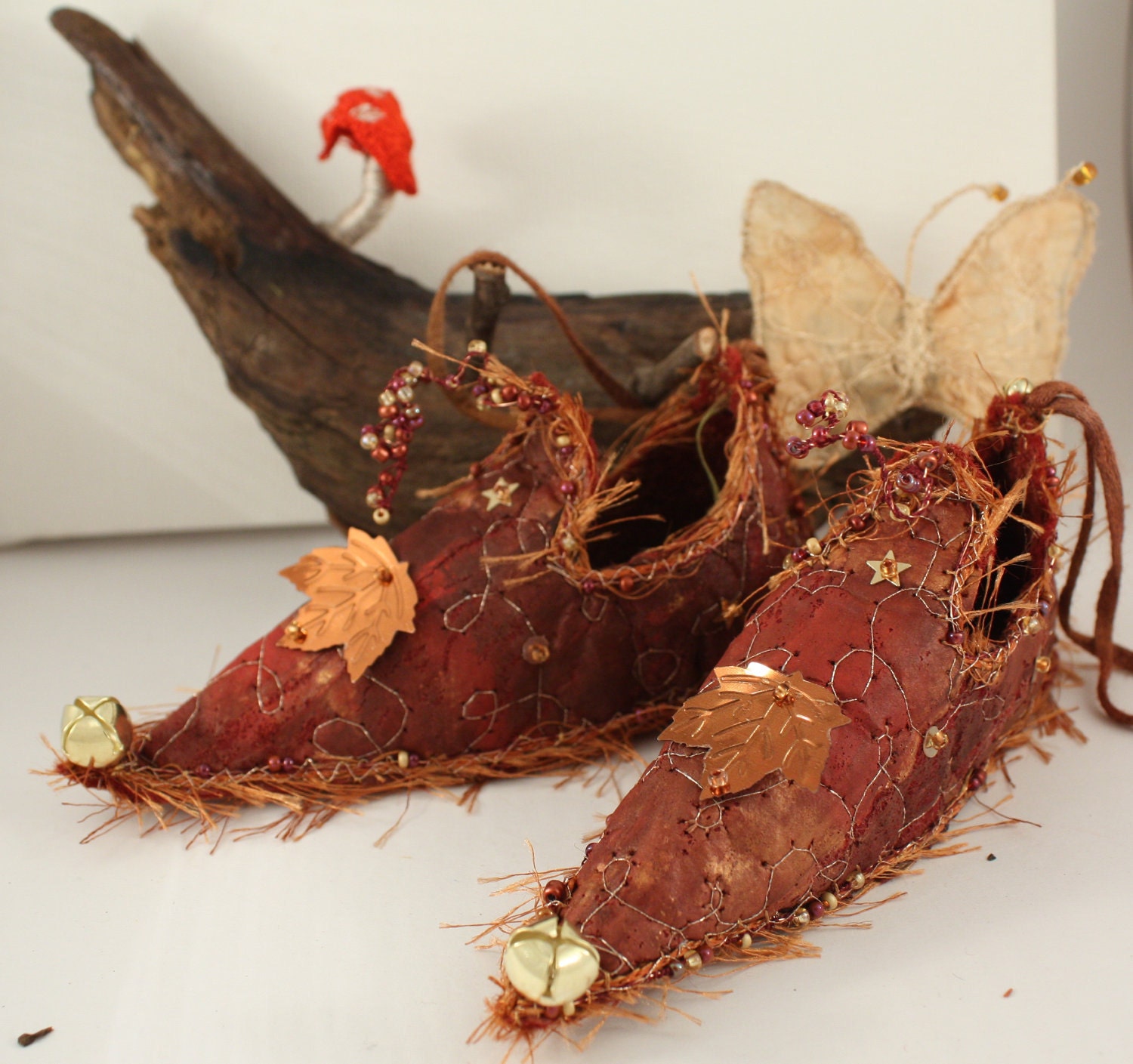 Fairy Shoes dark red copper and gold with maple leaf belong to Copper Chestnut Faerie
