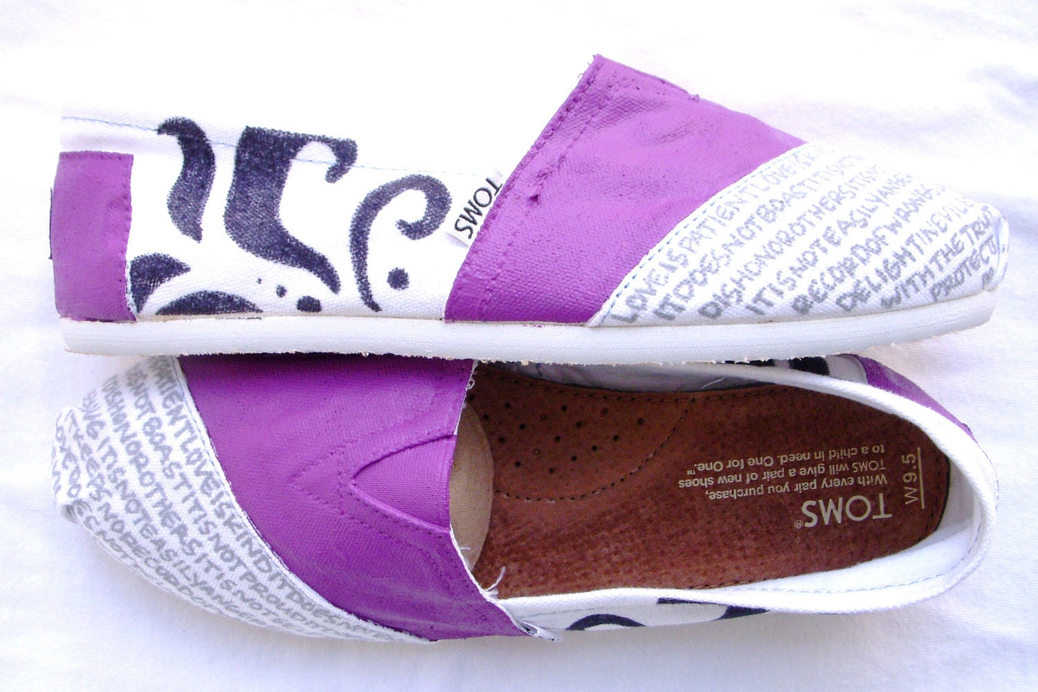 The Kaylee - Purple and White Custom TOMS