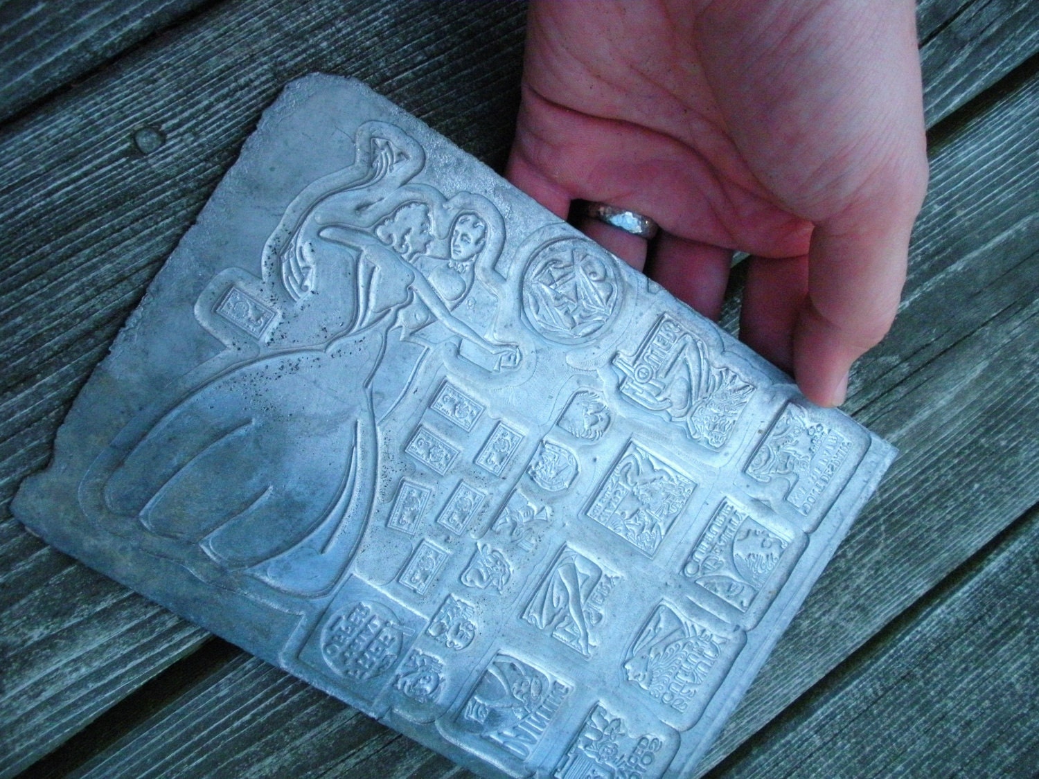 Uncut printers block with multiple images for fun advertising