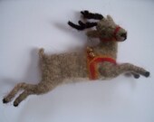 Flying Reindeer Ornament   Wool felt