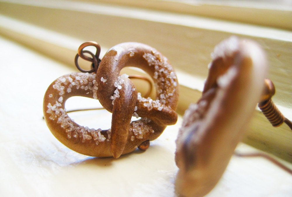 pretzel earrings
