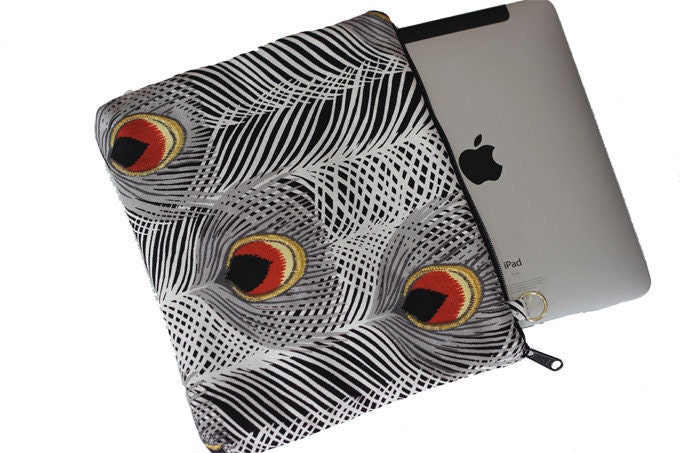 READY TO SHIP -  iPad Sleeve,  iPad Cover,  iPad Case, iPad 4 3 2 1, Zippered, Padded, 2 Pockets, Peacock Black, In Stock