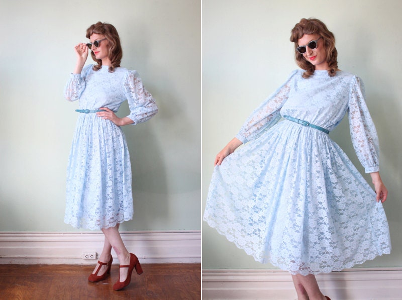 vintage 1980's pale blue lace party dress with scallop hem / size s - m
