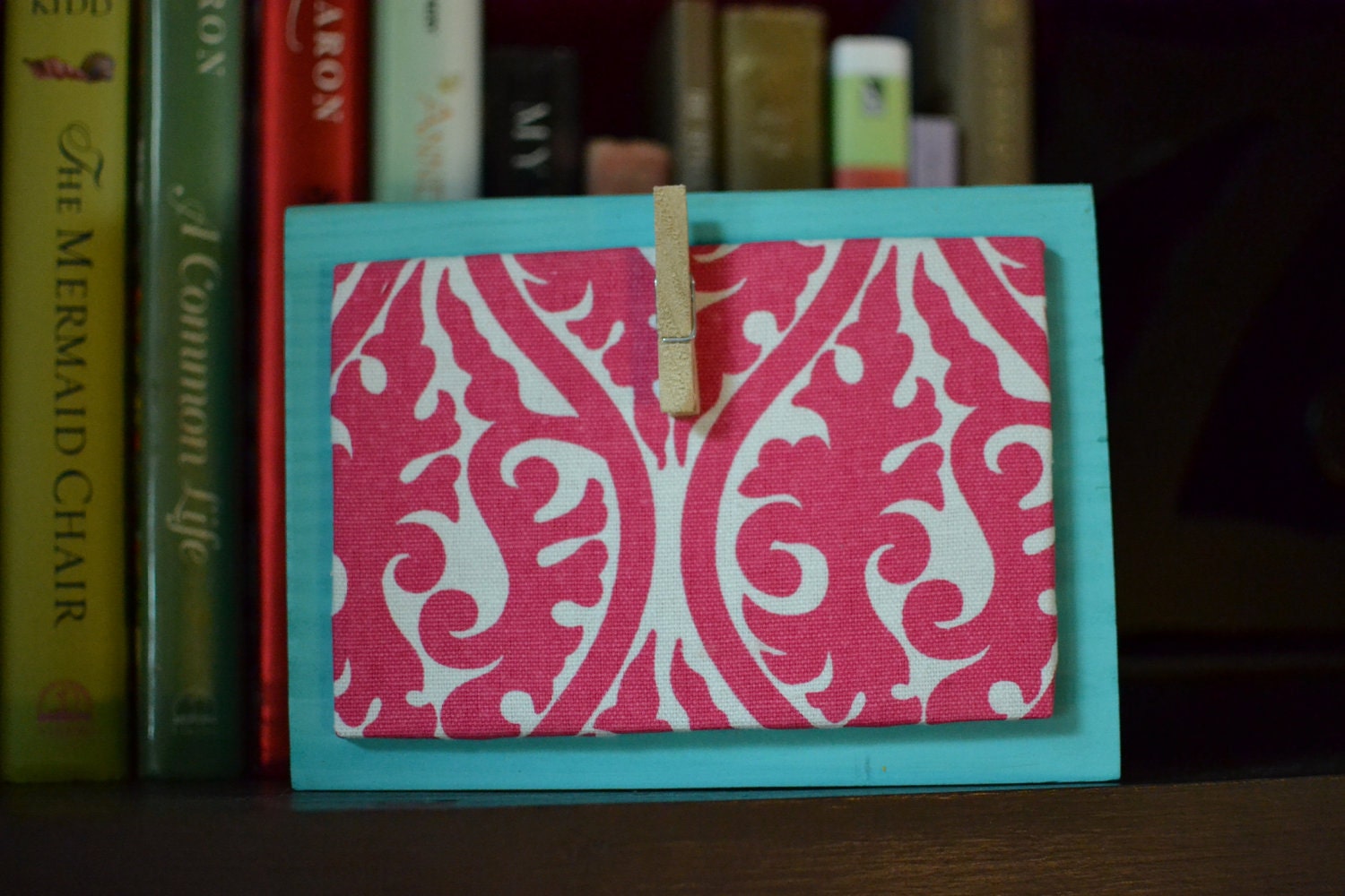 Clothespin Display Block -  Picture, Recipe & Note Display - Aqua with Hot Pink Damask Fabric