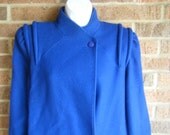 Vintage 1970s high collar audrey hepburn time for tea coat