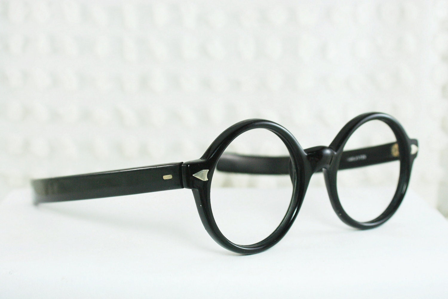 Vintage 60s Glasses 1960s Round Eyeglasses Black Horn Rim Unisex 22/46 Optical Frame