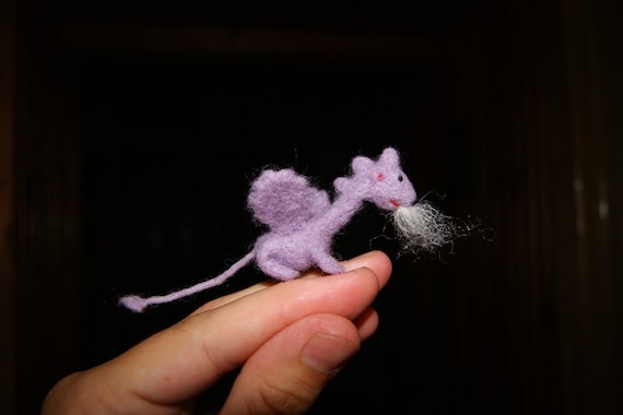 Felt dragon, felt toy, tiny felted dragon, soft sculpture, miniature dragon, fairy tale animal, natural wool toy