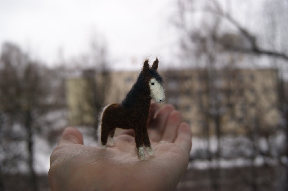 Felted horse, felted toy, miniature horse, farm animals, natural wool toy