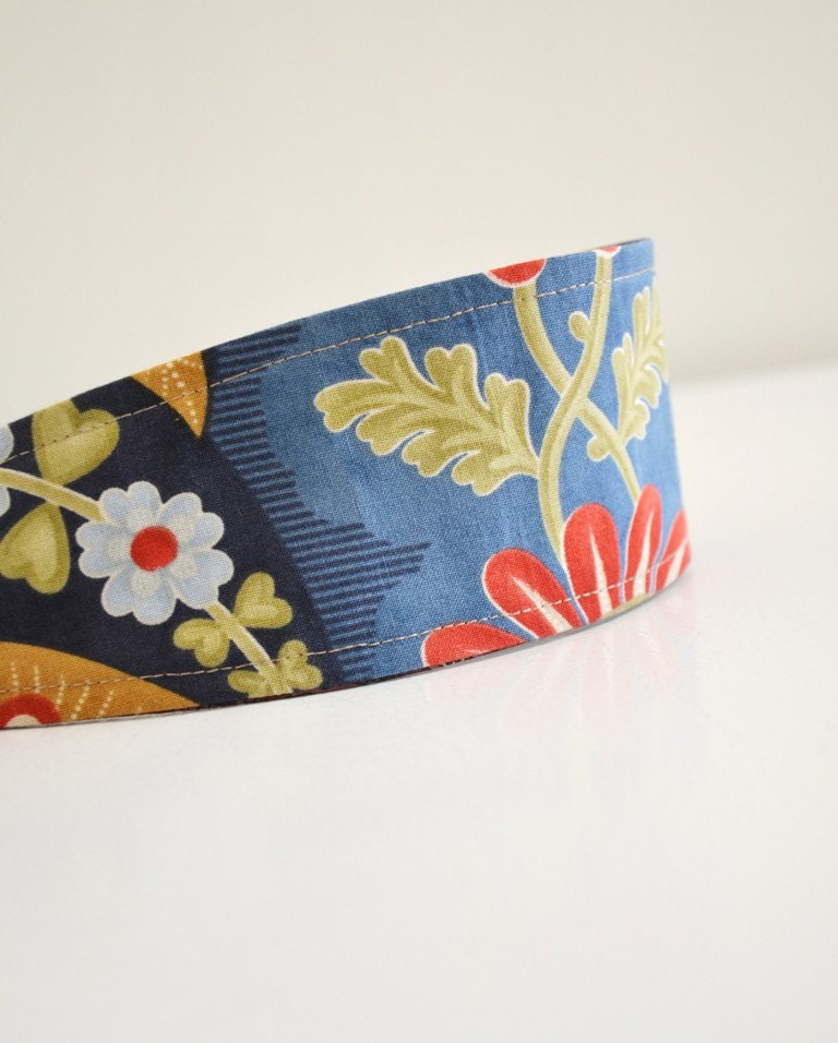 Blue Reversible Fabric Headband /americana / Blue art folk and purple boho print