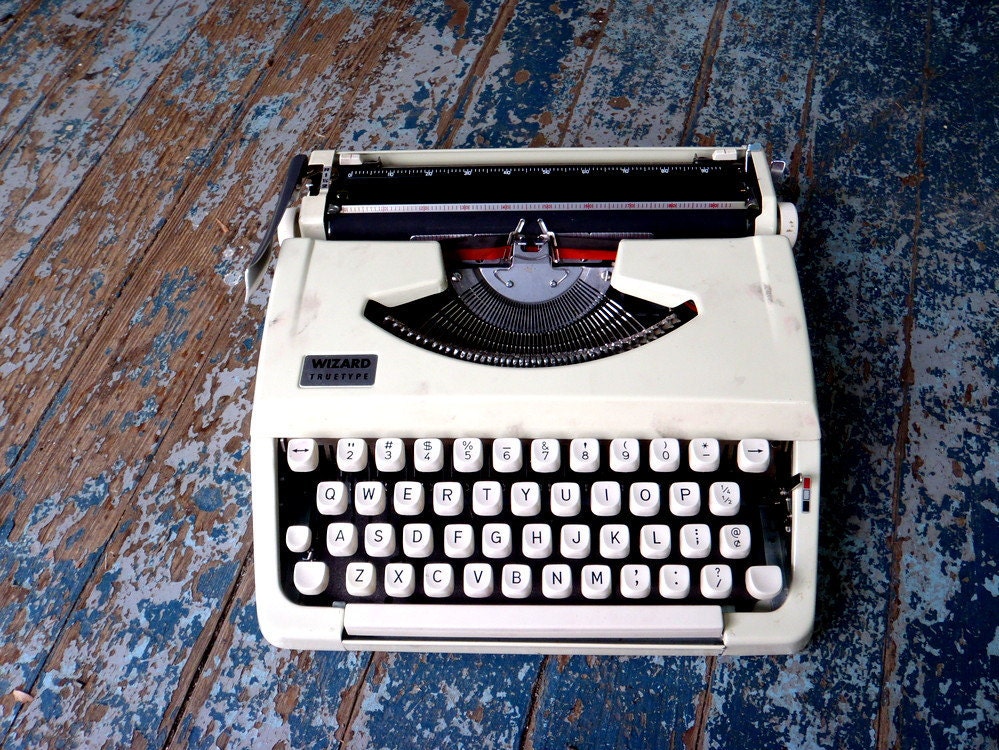 Petite Metal Typewriter Portable Vintage with Case FINE WORKING ORDER