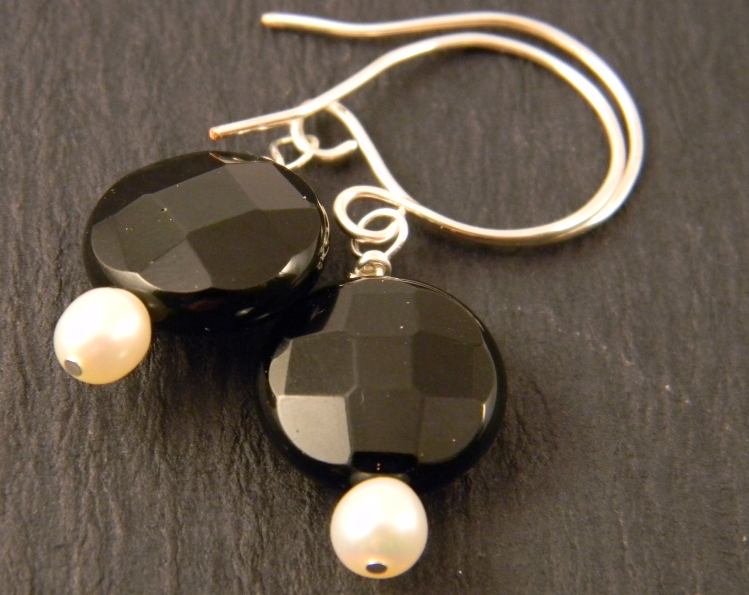 Faceted Black Onyx and Fresh Water Pearl