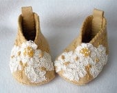 Lace Baby Booties Felt Embroidered Cafe Au Lait