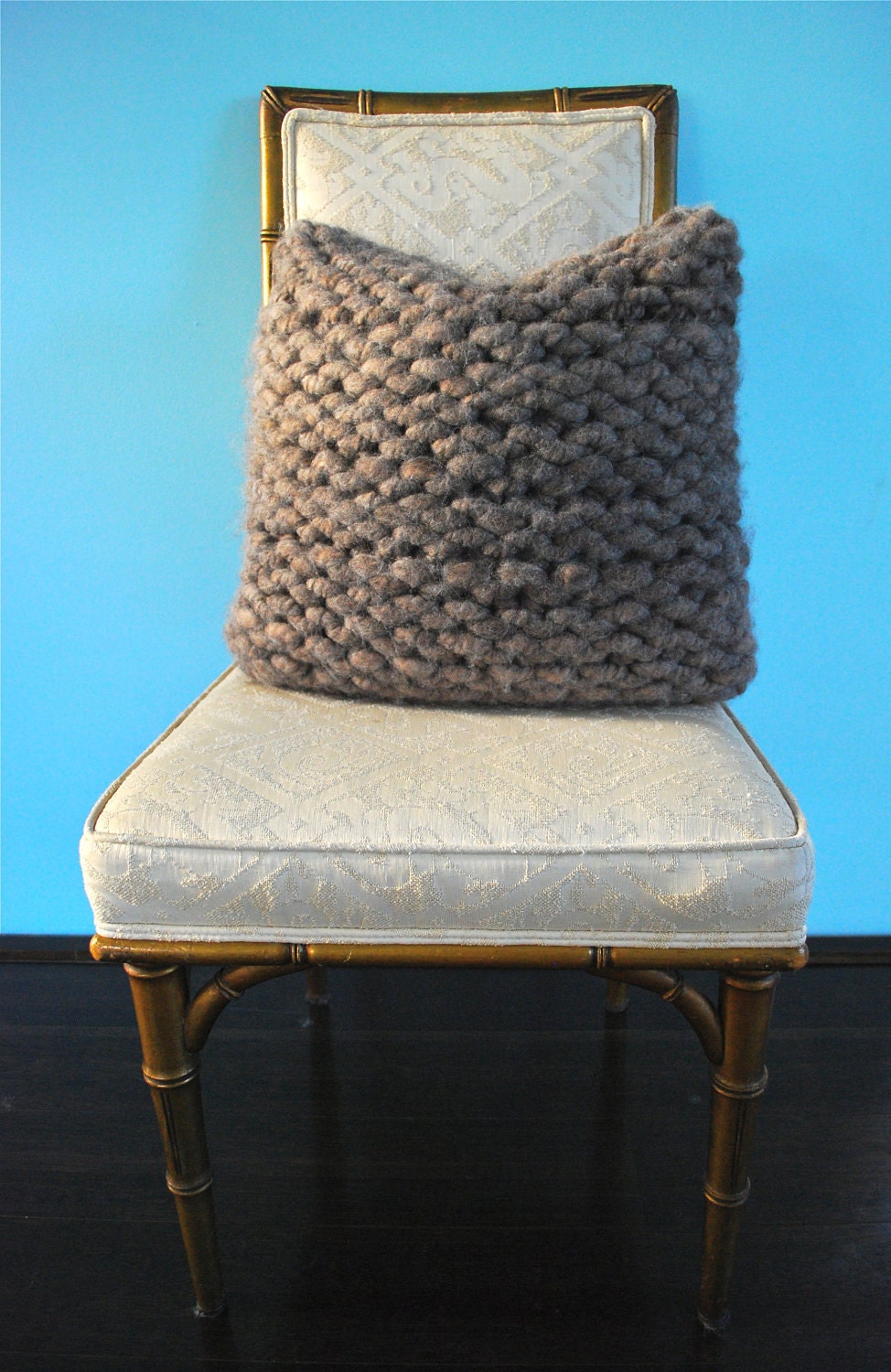 Alpaca huge knit pillow