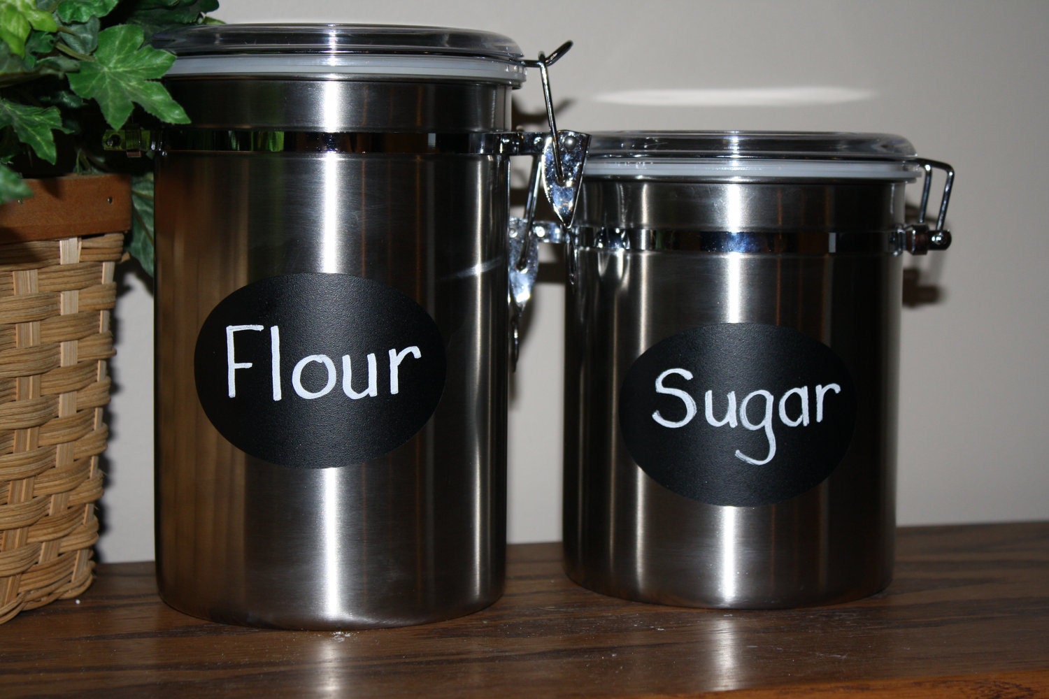 12 Oval Chalk Labels  3 1/2 x 2 1/2 inches
