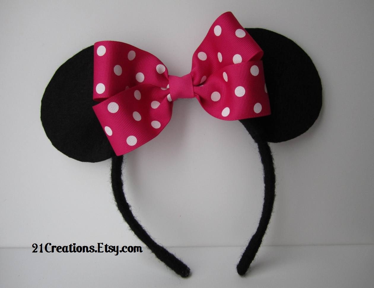 1 Minnie Mouse Ears Hot Pink