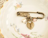 Hazel Rabbit Brooch