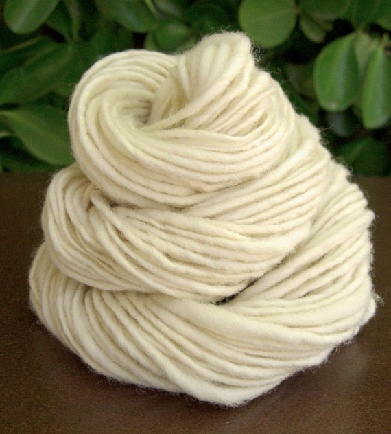 Handspun Yarn - Certified organic Merino wool, undyed, thick and thin, single ply, bulky weight