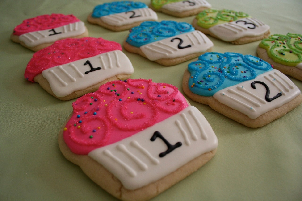 Cupcake Shaped Cookies