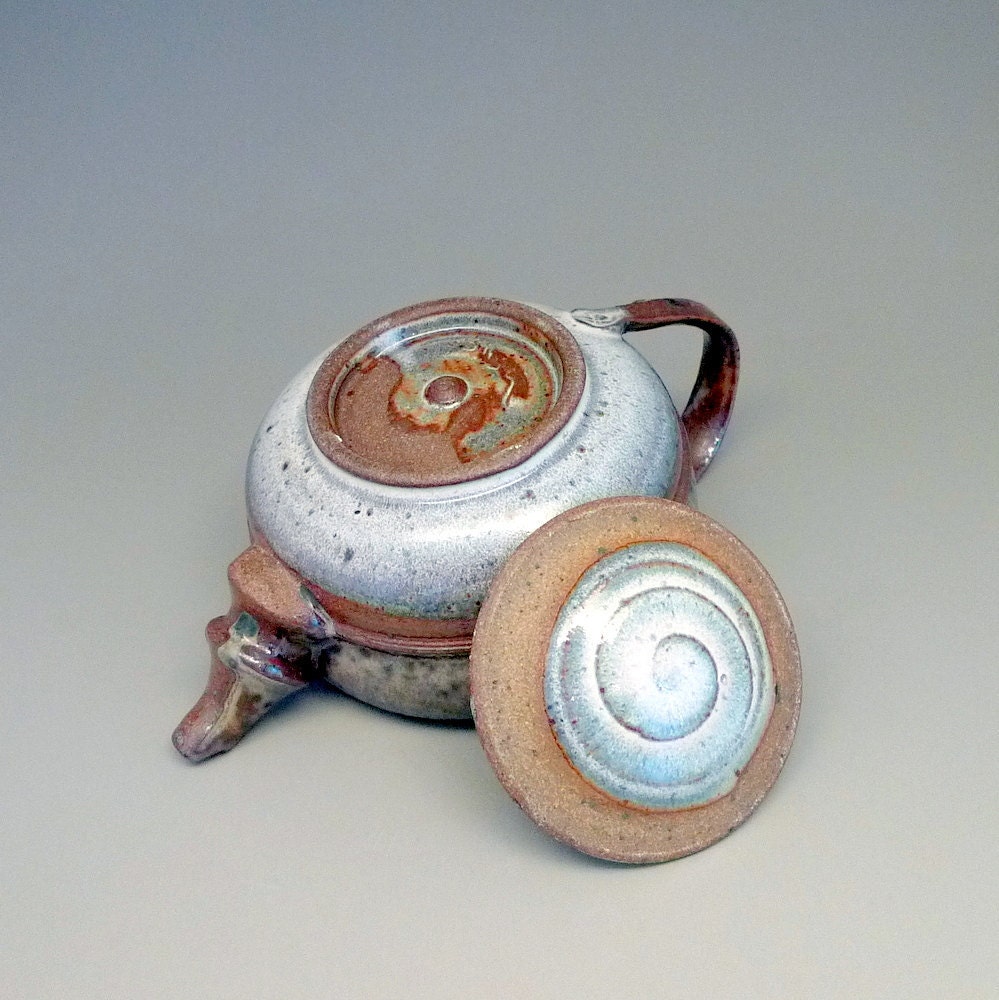 Spotted Teapot (of the lost glaze)