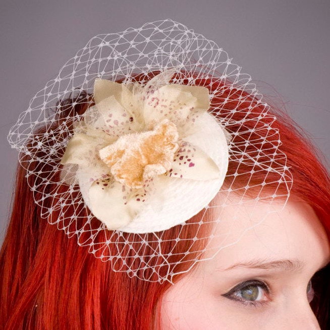 Ivory Fascinator, Orchid Flower, Small