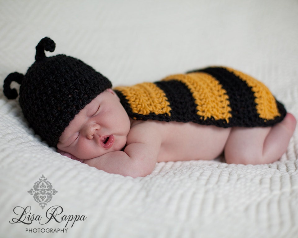 Newborn BumbleBee Photography Prop Set for Boy or Girl
