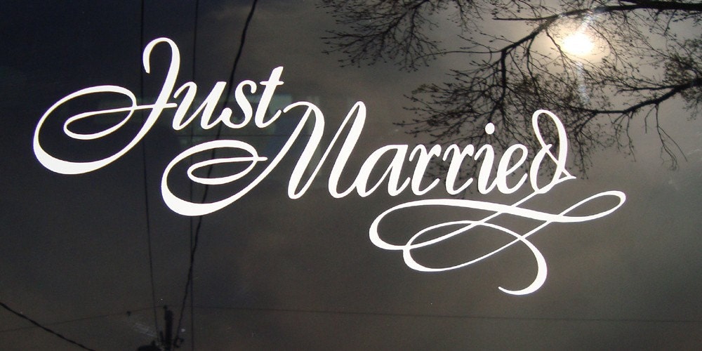 Vinyl Car Window Decal - Just Married - 6 x 11