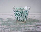 Medium Vintage Serving Glass Bowl - Flowers Pattern