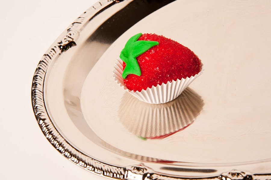 Strawberry Cakes Truffles