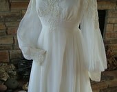 Vintage wedding dress 1970s chiffon with alencon lace bodice