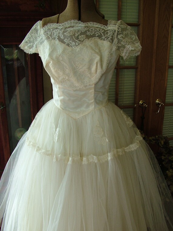1950s vintage wedding dress gown tea length lace and tulle retro chic
