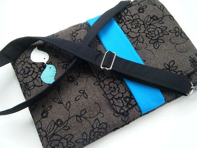 NEW-13inch macbook laptop sleeve-laptop case-laptop cover-Midnight kisses accented witt blue band-Also availabe in sizes 11, 15  and 17