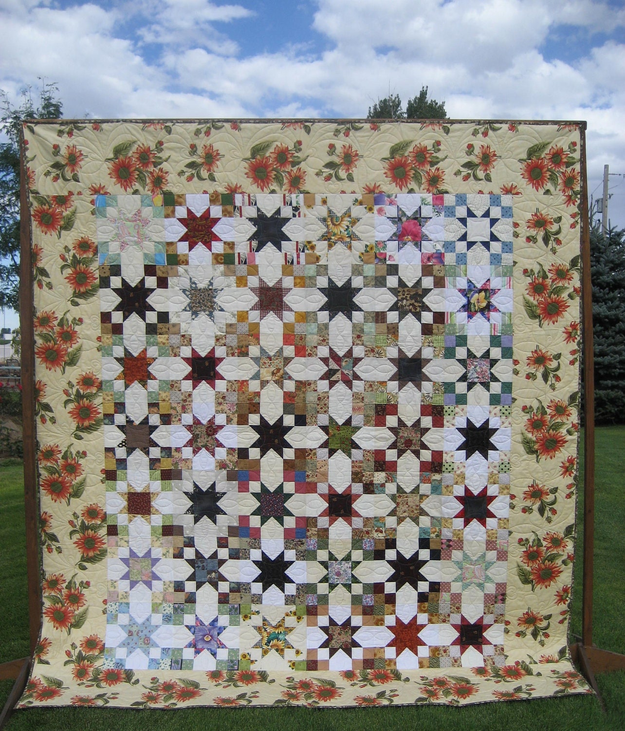 Scrappy Stars Queen/King Size Bed Quilt