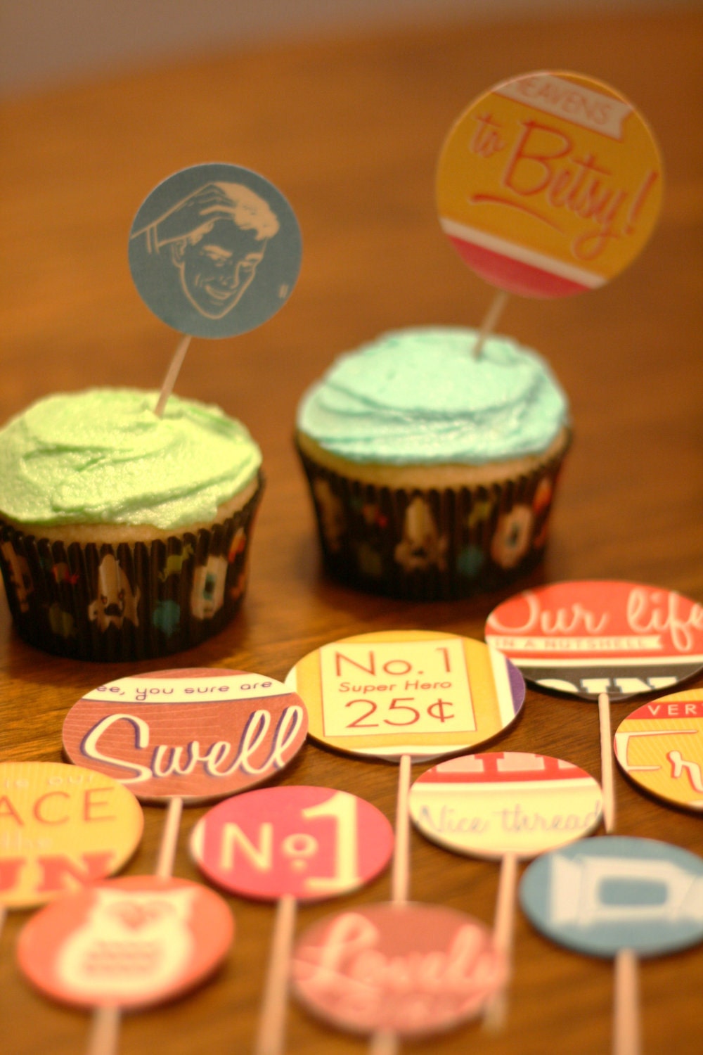neat-o cupcake picks