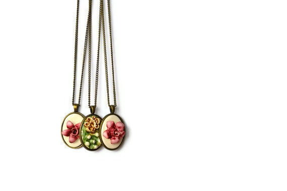 Woodland moss necklace - forest green and brown textured ceramic design - nature - spring trend Mother's day gift