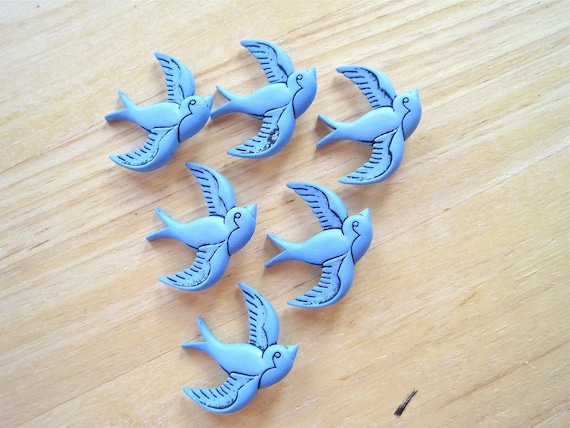 Blue Bird Novelty Craft Embellishment Buttons