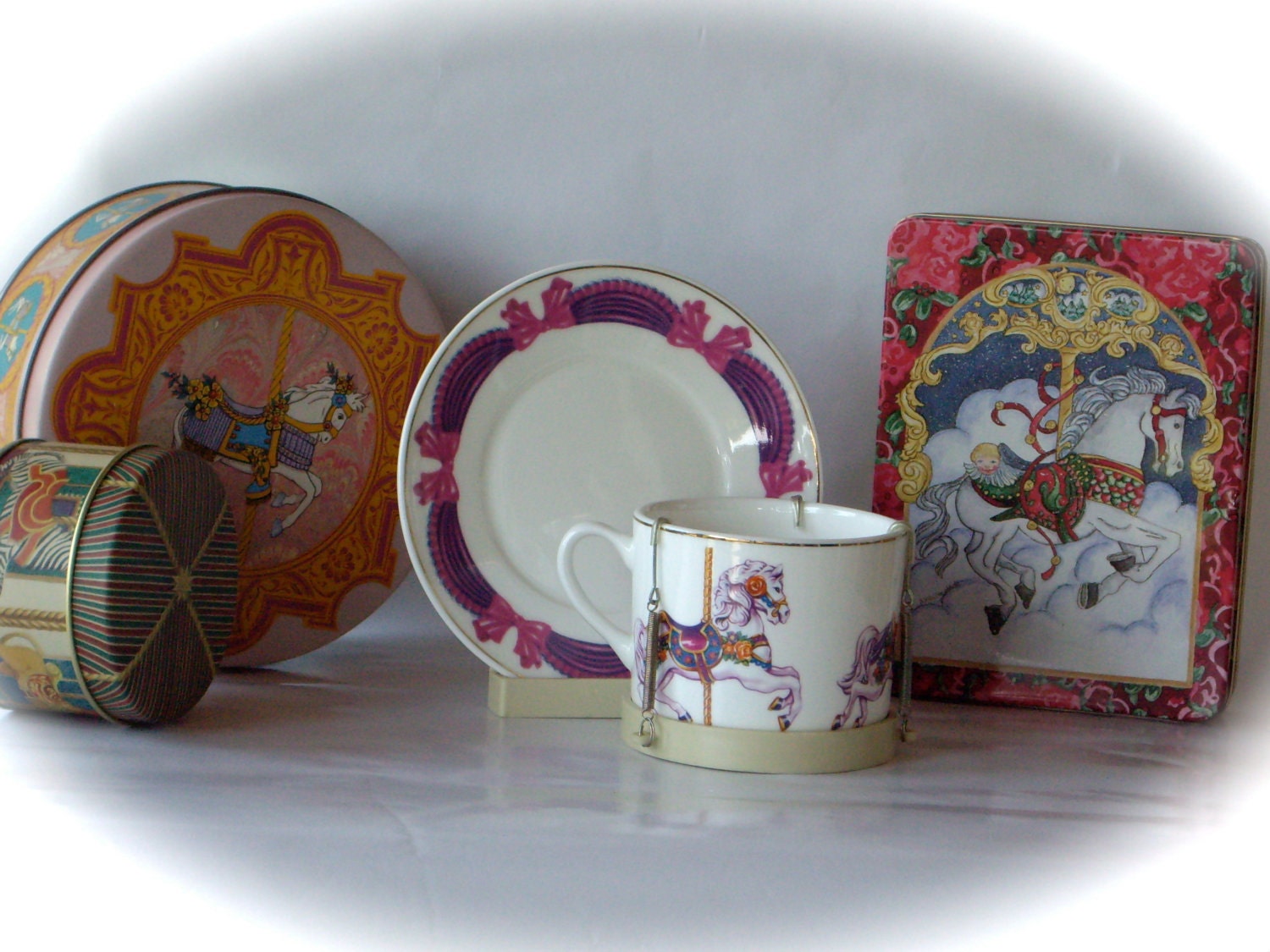 Vintage Fairy Dust Decora Tin Set Horses Fairies Pony''s 1985