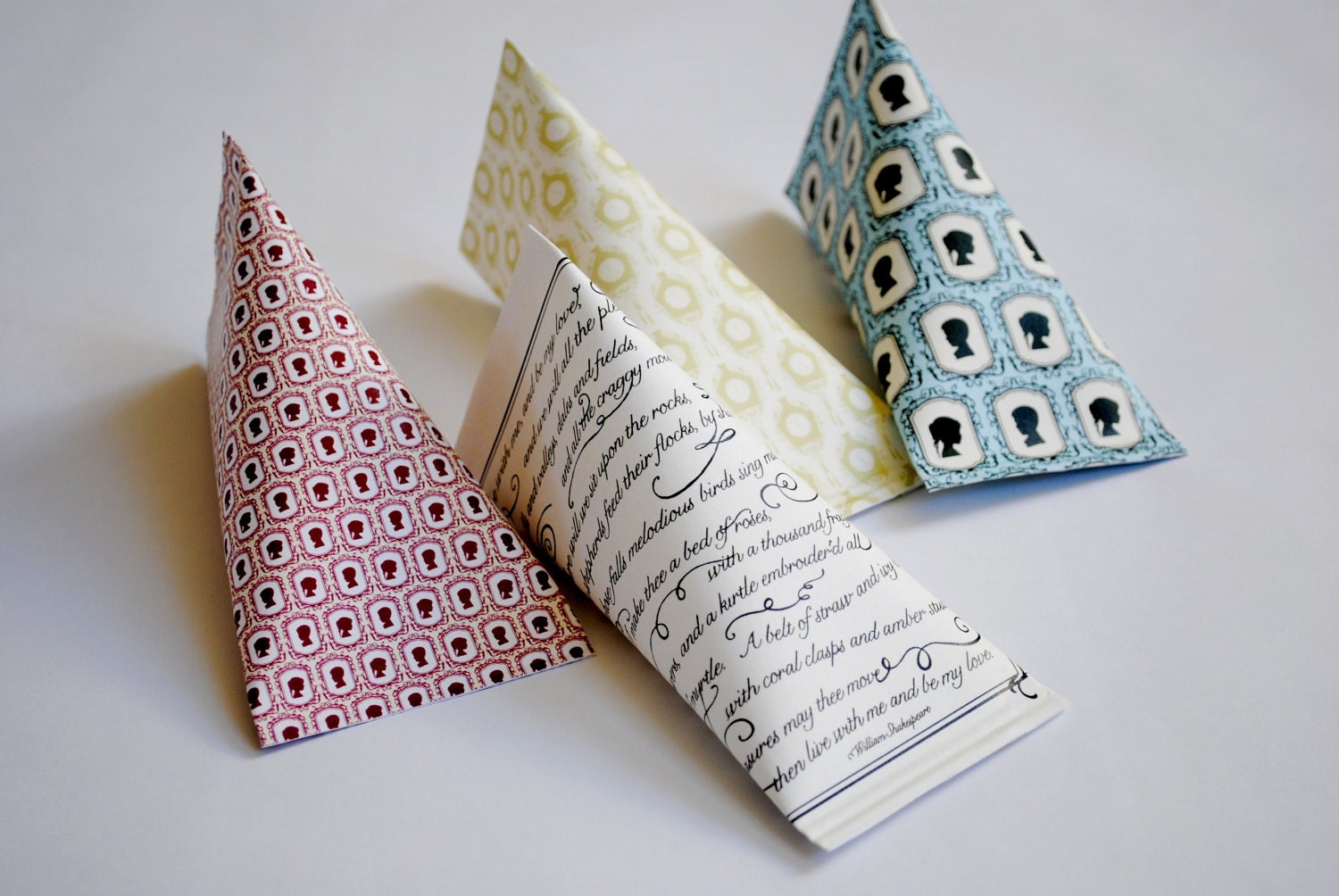 Romantic wedding favor boxes Il_570xn