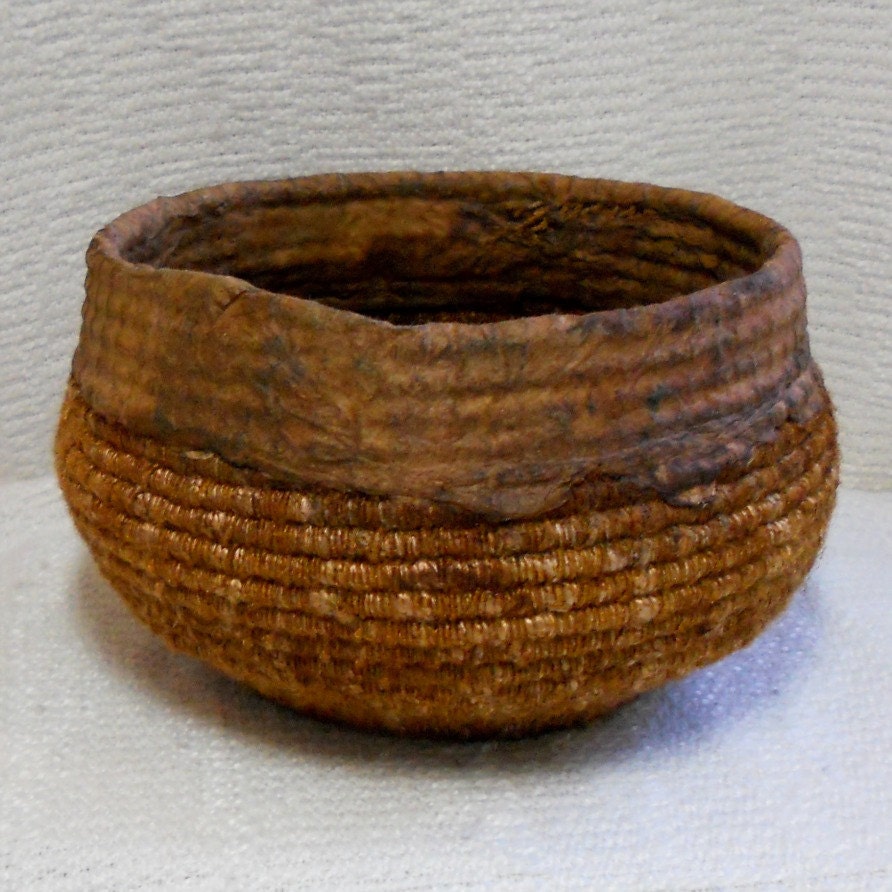 E158 Coiled Basket