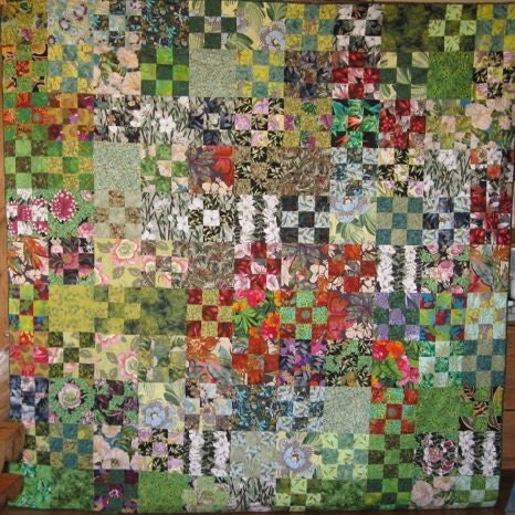 Labyrinth Quilt Pattern By Debbie Maddy