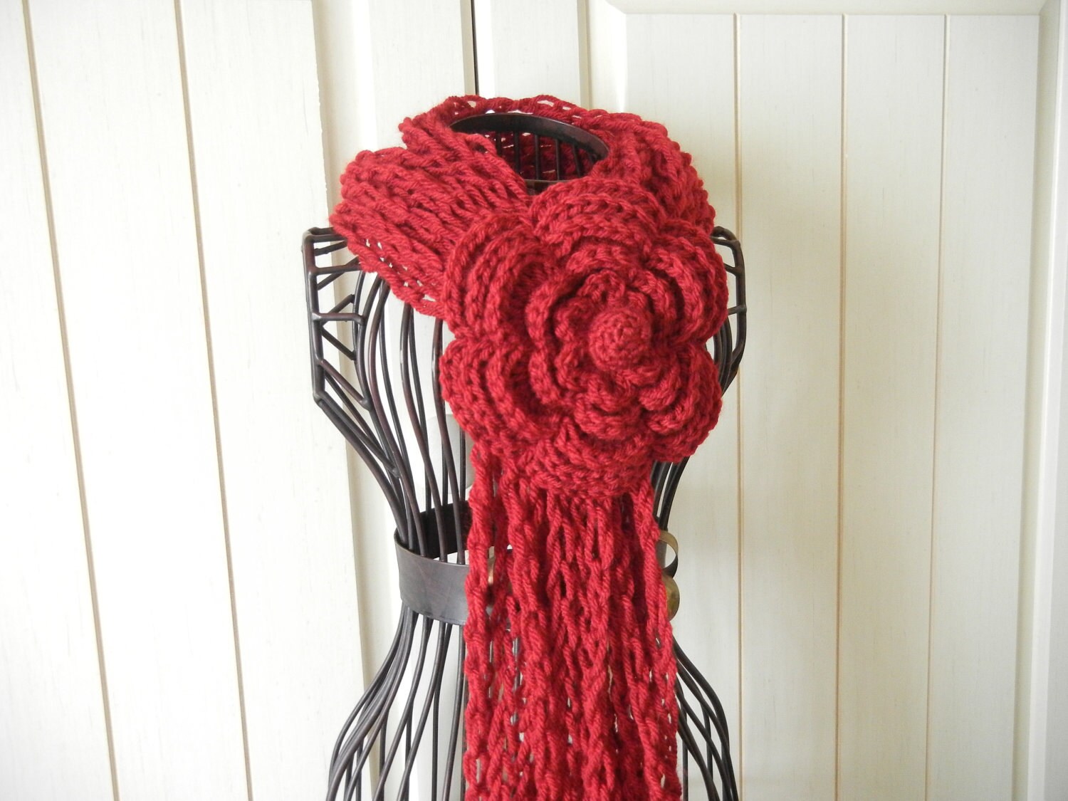 Flower Scarf Pattern From Red Heart Yarn