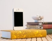 Pride & Prejudice booksi Dock for iPhone - Cloth