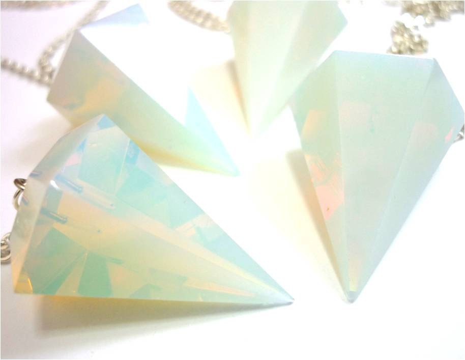 OPAL DIAMOND Faceted Crystal Quartz Point Necklace
