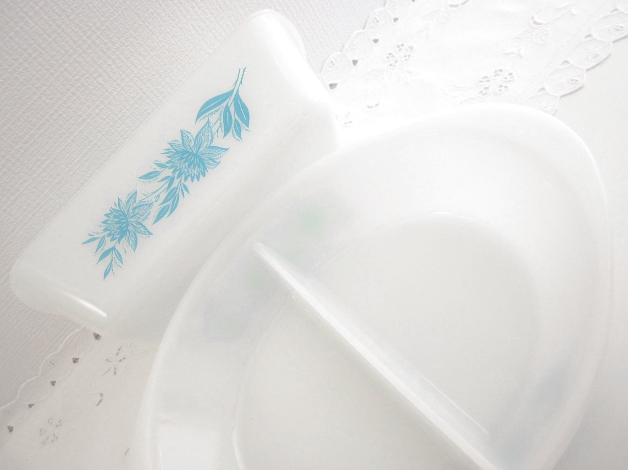 Vintage Jeannette Glass Glasbake J-2352 Divided Dish Casserole Ovenware Dishes Aqua Turquoise