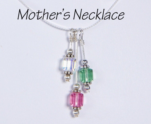 Mother's Necklace 3 Birthstones: Mother's Necklace with Three Swarovski Crystal Birthstones Drop Style